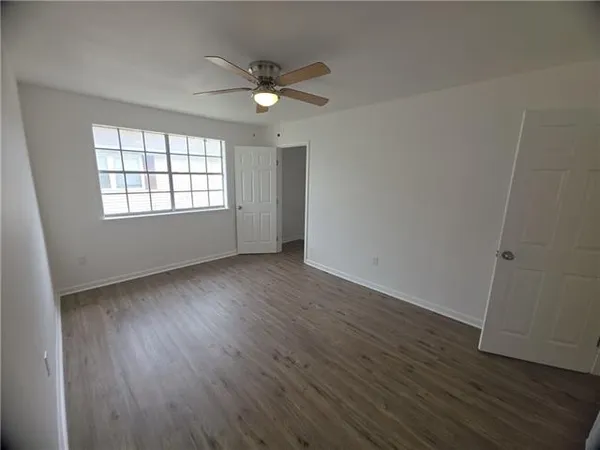 $1,350 | 4116 Lac Bienville Drive, Unit C, Harvey, LA 70058