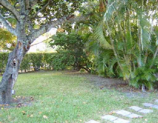 499 Northeast 5th Street Boca Raton, FL 33432 - Photo 3 of 7 Additional Photo
