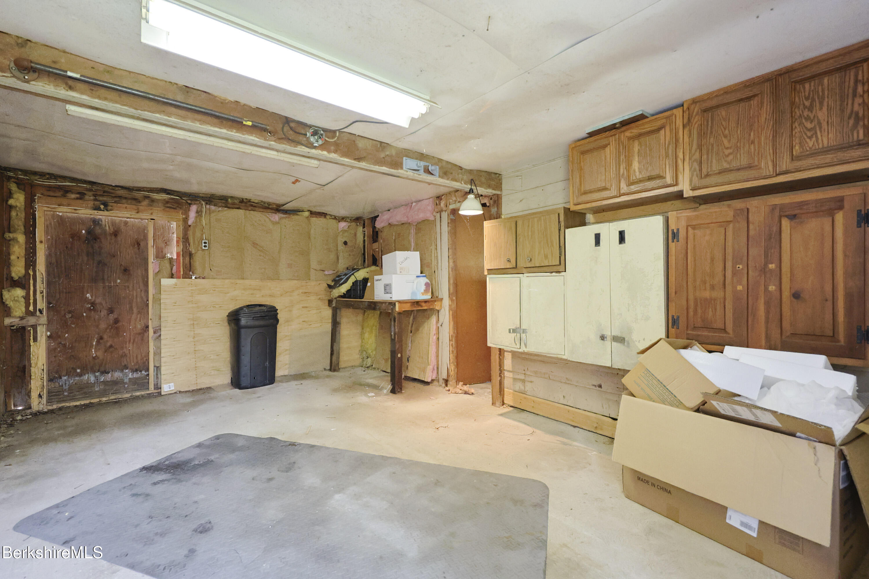 16 East New Lenox Road Lenox, MA 01240 - Photo 27 of 31 a spacious bathroom with a tub and a shower