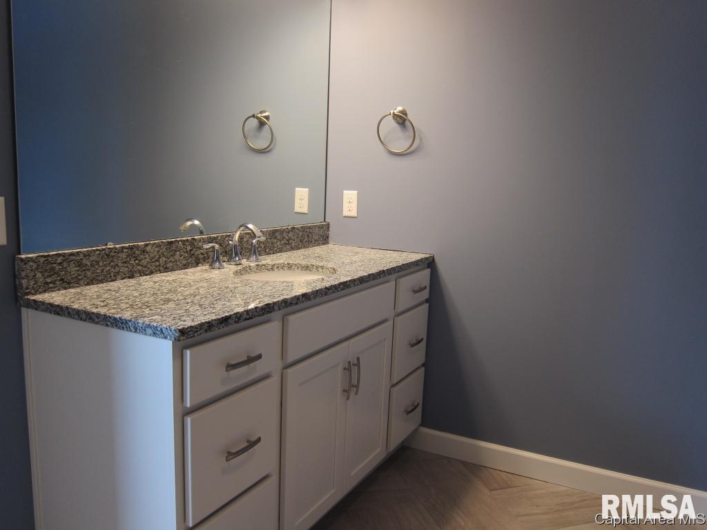 6312 Mottar Road Rochester, IL 62563 - Photo 16 of 31