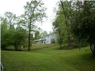 385 Dedmon Road Ringgold, GA 30736 - Photo 1 of 4 Primary Photo