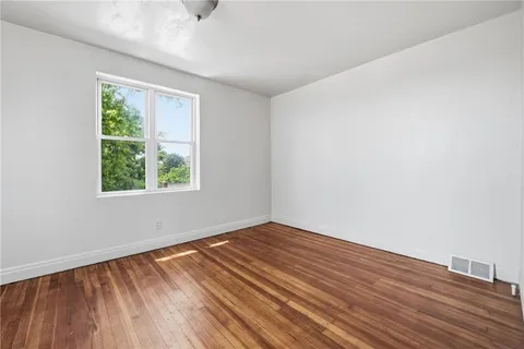 $149,999 | 2927 Willett Road, Pittsburgh, PA 15227