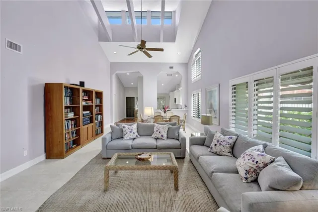 $10,000 | 202 Bears Paw Trail, Unit 97, Naples, FL 34105