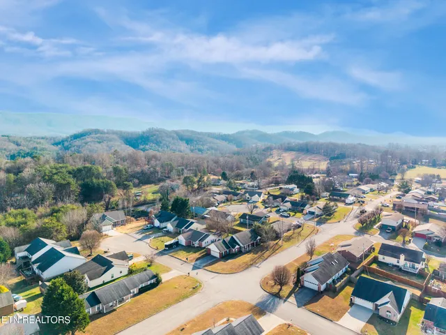 $559,900 | 3215 Harrington Court, Maryville, TN 37803