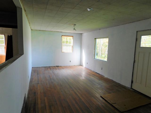6230 Scandia Road Russell, PA 16345 - Photo 9 of 14 Gallery Image 9