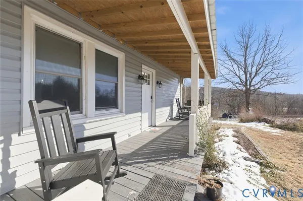 $299,000 | 31 Capel Lane, Norwood, VA 24581