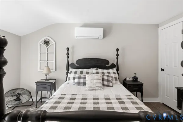 $299,000 | 31 Capel Lane, Norwood, VA 24581