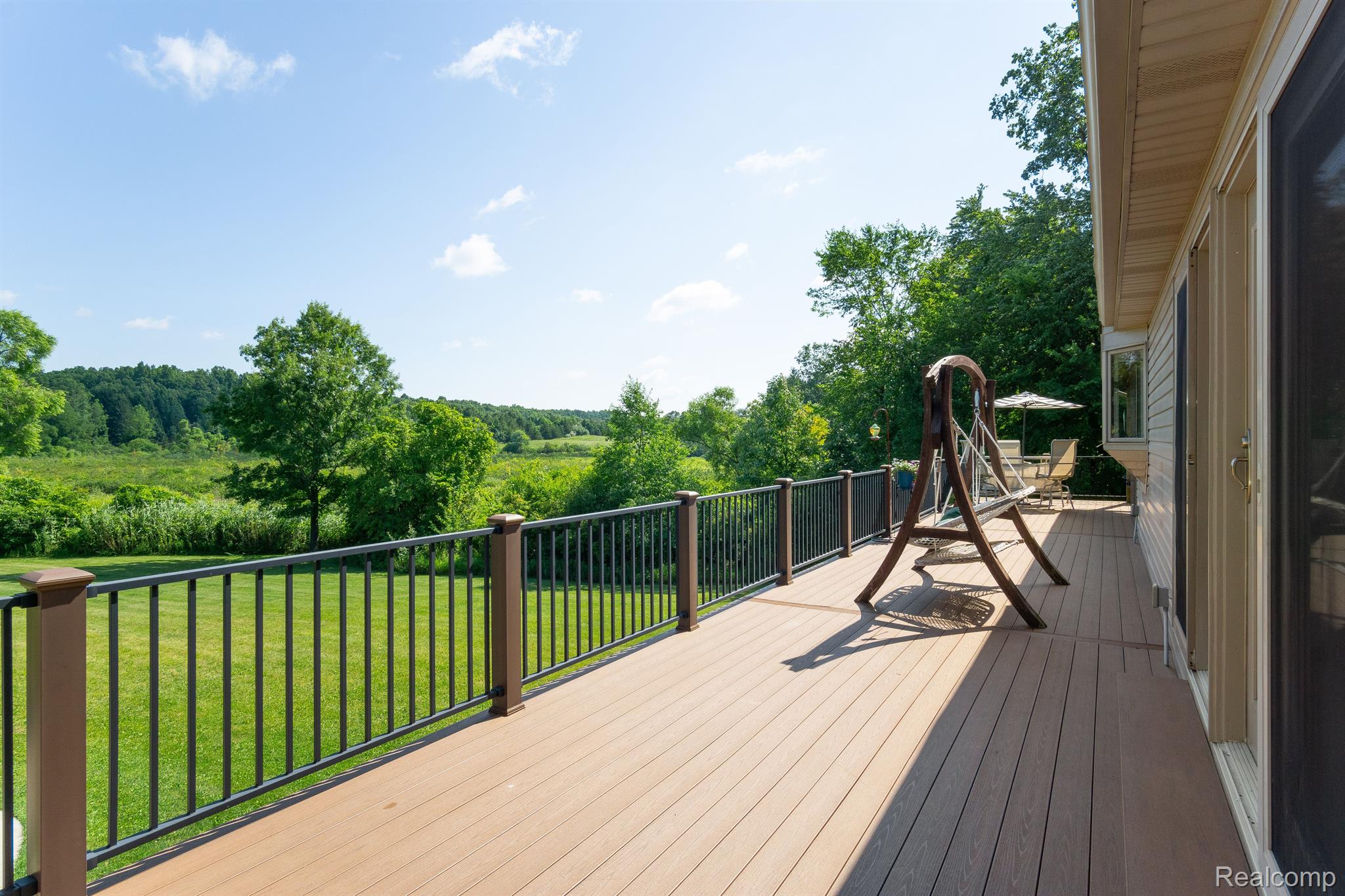 3817 Green Hills Drive Pinckney, MI 48169 - Photo 18 of 71 Gallery Image 18