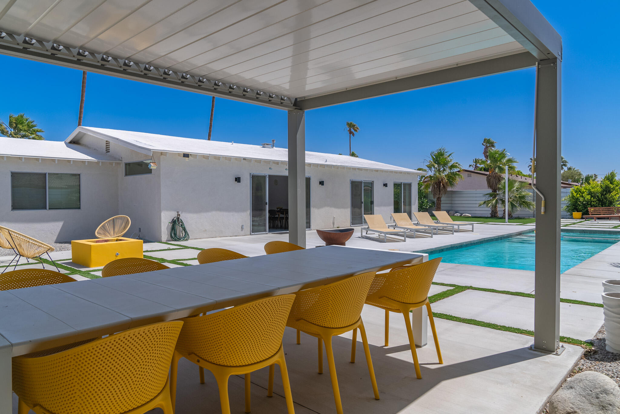 2383 East Powell Road Palm Springs, CA 92262 - Photo 3 of 35 2383Powell-29