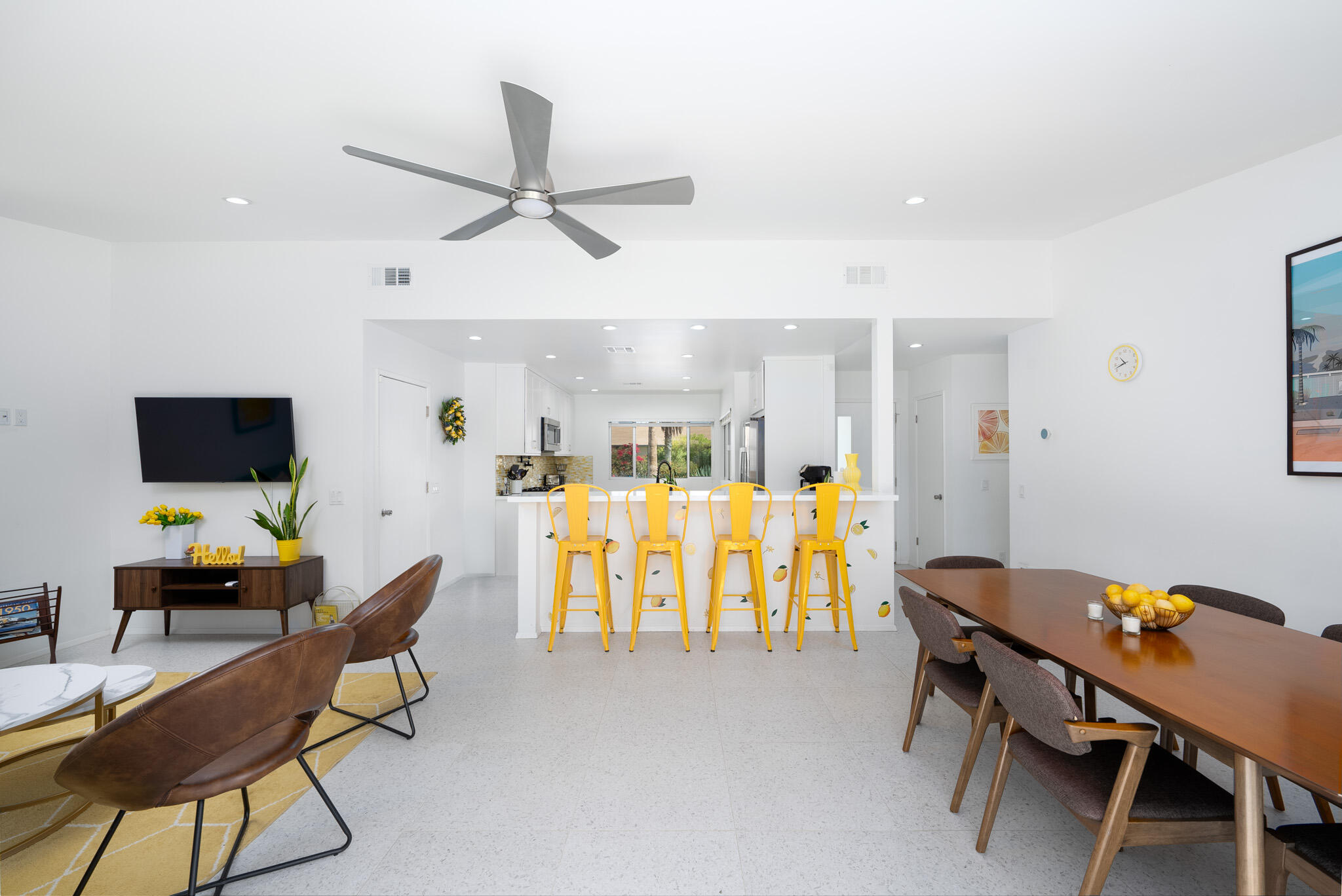 2383 East Powell Road Palm Springs, CA 92262 - Photo 7 of 35 2383Powell-7