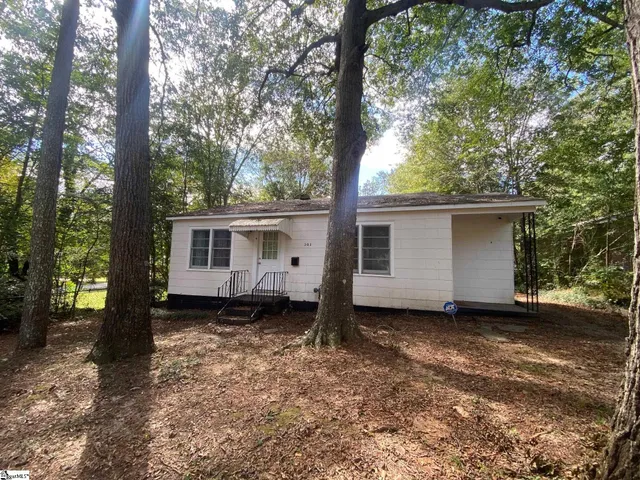 $105,000 | 303 Southview Drive, Laurens, SC 29360
