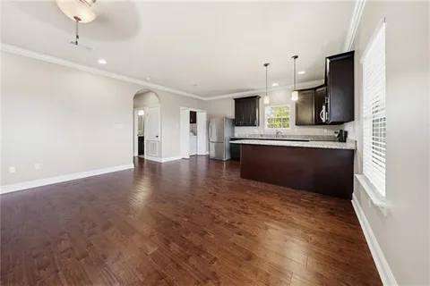 $372,500 | 5746-48 Cameron Boulevard, New Orleans, LA 70122