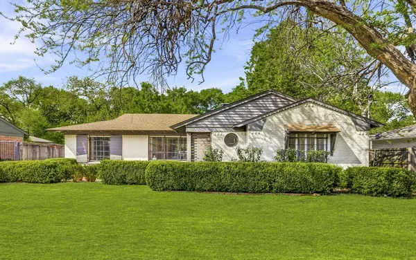$865,000 | 6467 Danbury Lane, Dallas, TX 75214
