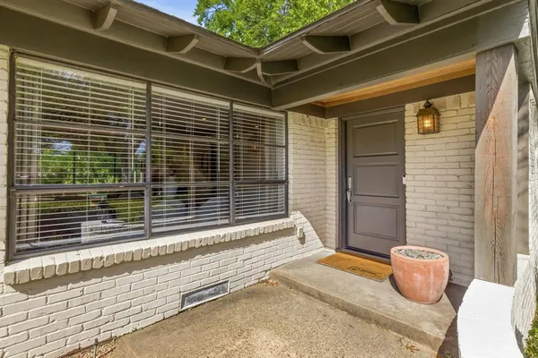 $865,000 | 6467 Danbury Lane, Dallas, TX 75214