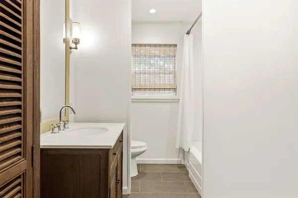 $865,000 | 6467 Danbury Lane, Dallas, TX 75214
