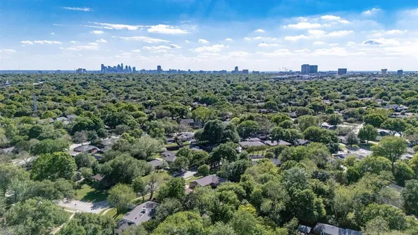 $865,000 | 6467 Danbury Lane, Dallas, TX 75214