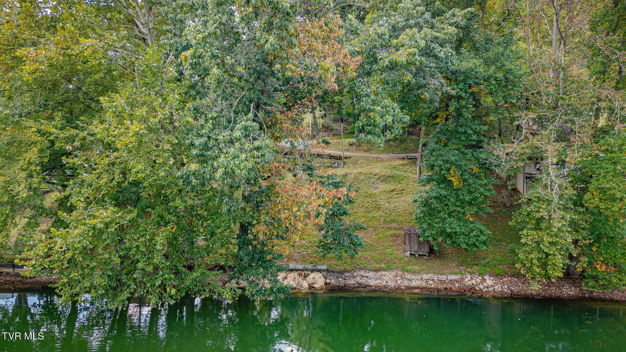 417 Cope Road Kingsport, TN 37663 - Photo 5 of 16 101