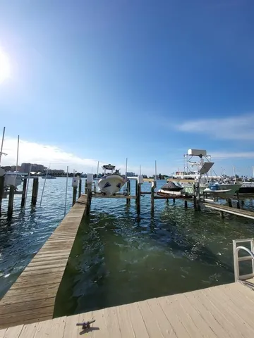 $2,800 | 650 Island Way, Unit 408, Clearwater Beach, FL 33767