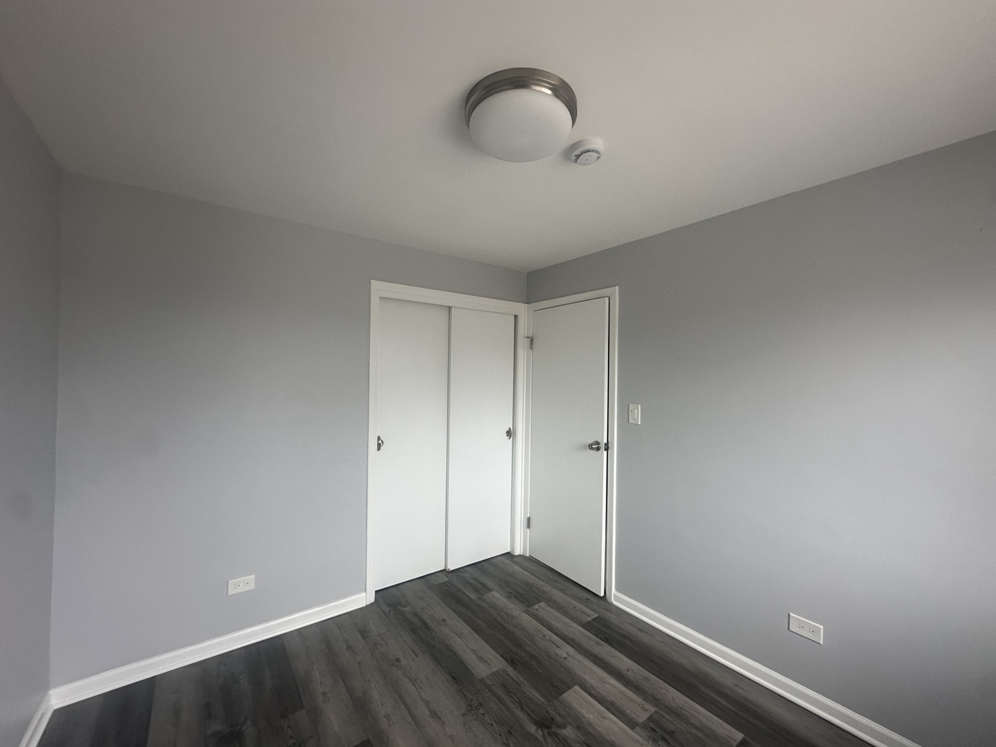 8805 Dee Road, Unit 2S Des Plaines, IL 60016 - Photo 9 of 19