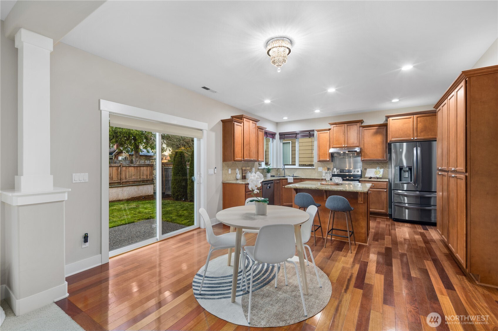 5111 Northeast 7th Place Renton, WA 98059 - Photo 16 of 40