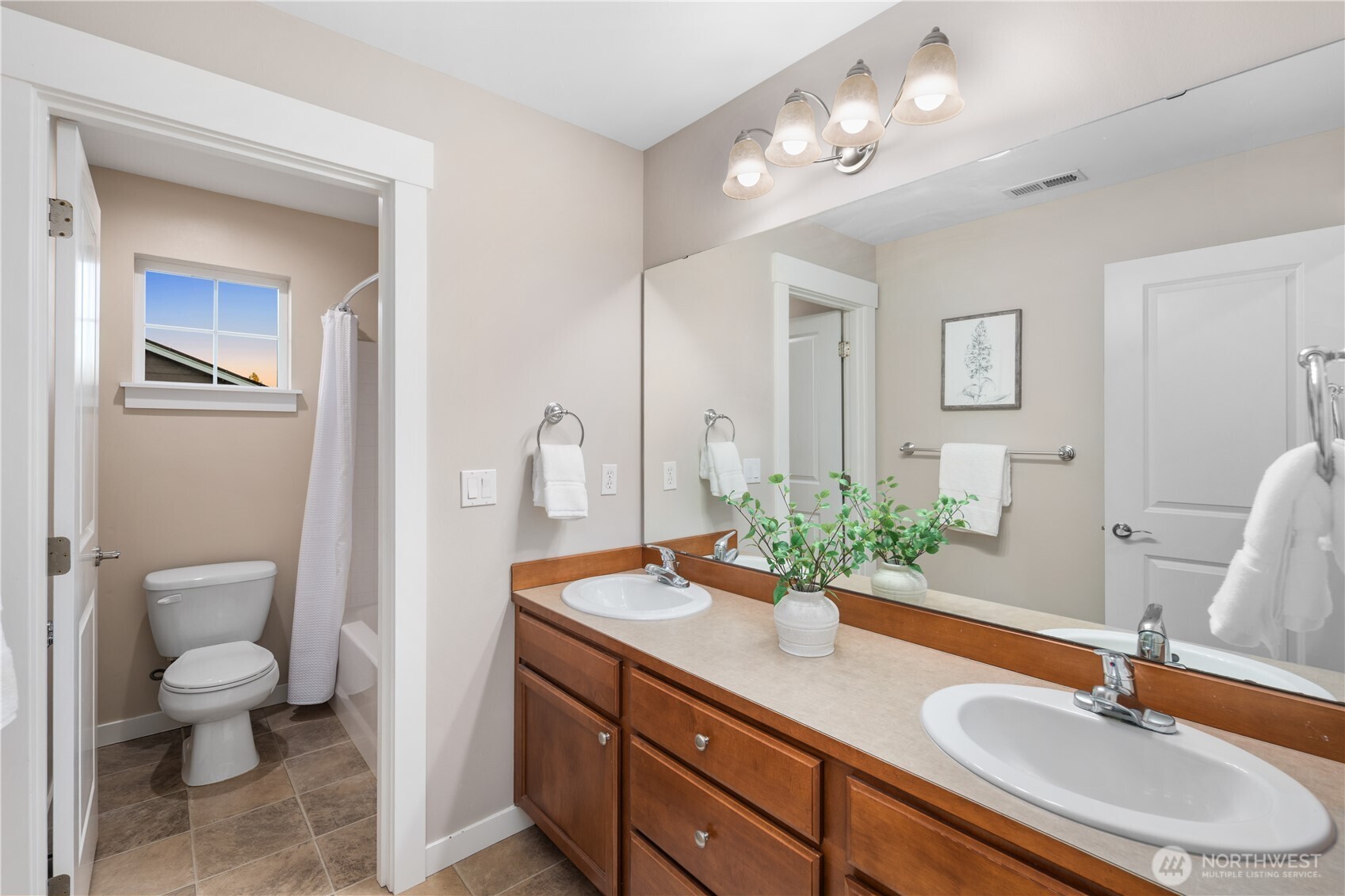 5111 Northeast 7th Place Renton, WA 98059 - Photo 28 of 40