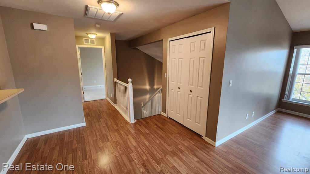5364 Brookemonte Circle, Unit 1 Rochester, MI 48306 - Photo 2 of 26