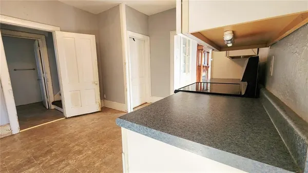 $59,900 | 325 North Pennsylvania Avenue, Columbus, KS 66725