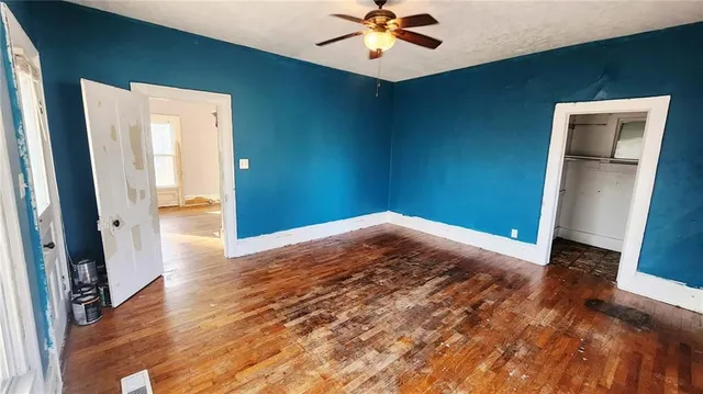 $59,900 | 325 North Pennsylvania Avenue, Columbus, KS 66725