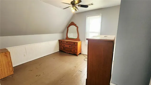 $59,900 | 325 North Pennsylvania Avenue, Columbus, KS 66725