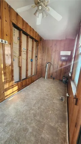 $59,900 | 325 North Pennsylvania Avenue, Columbus, KS 66725