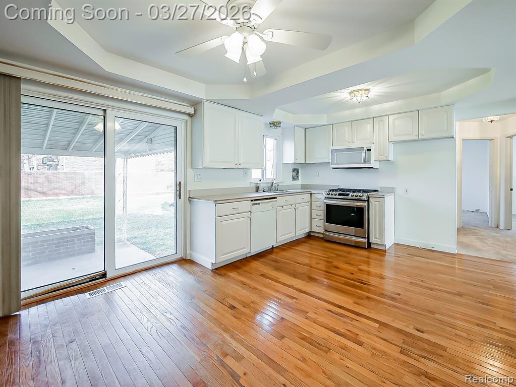 29277 Merrick Avenue Warren, MI 48092 - Photo 5 of 22
