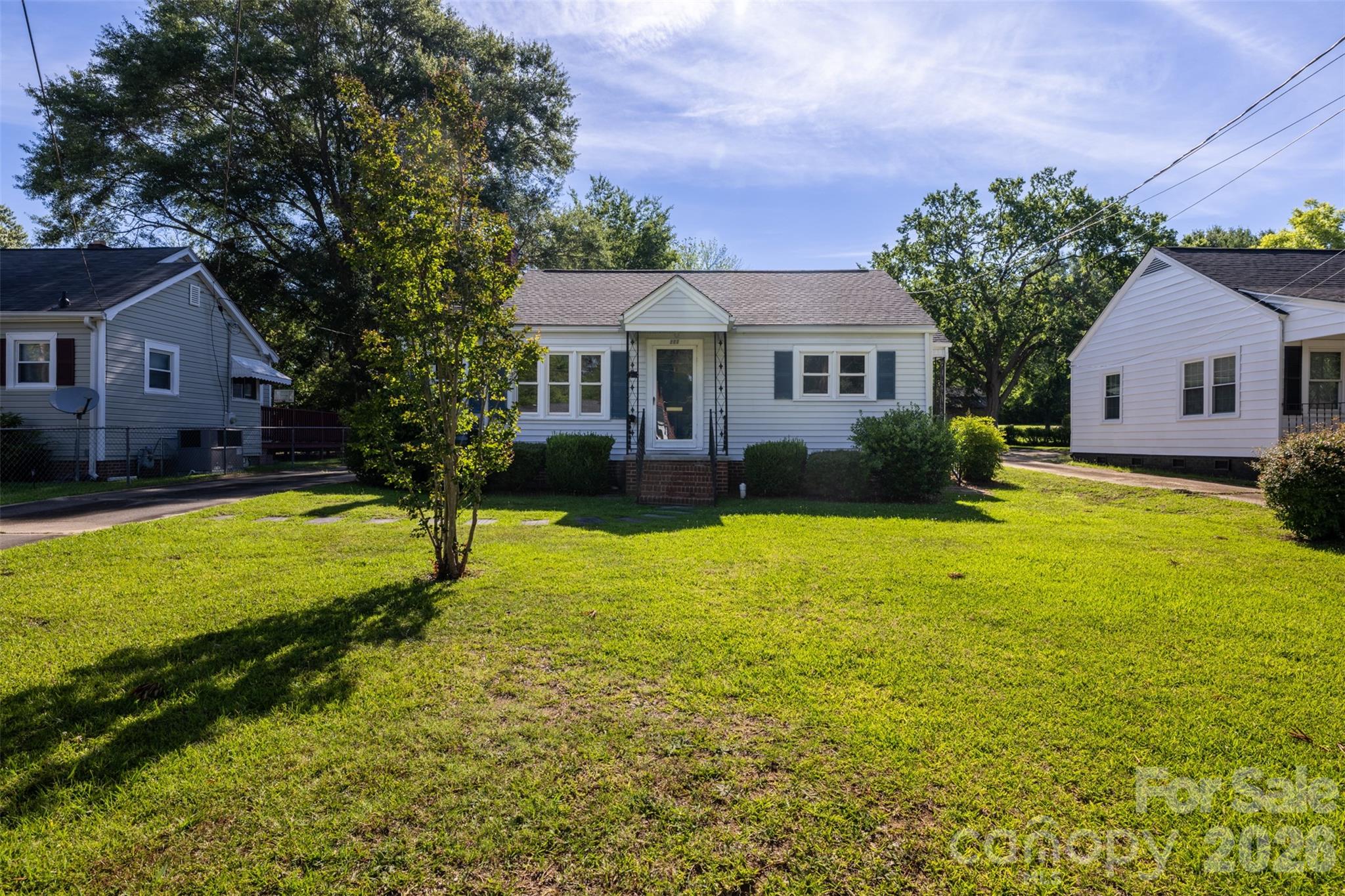111 Courtland Street Chester, SC 29706 - Photo 2 of 31