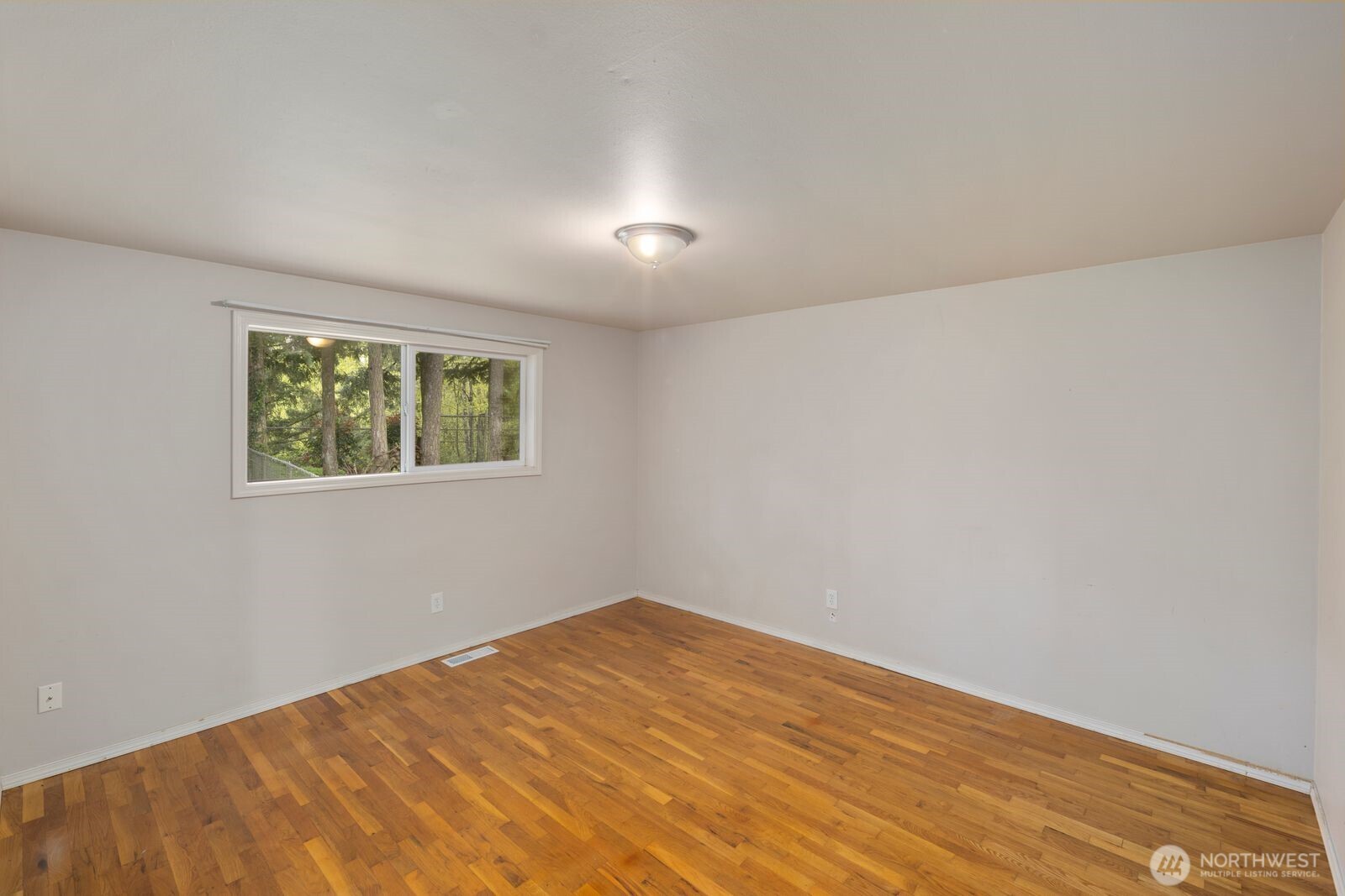 15420 Southeast 144th Place Renton, WA 98059 - Photo 20 of 37
