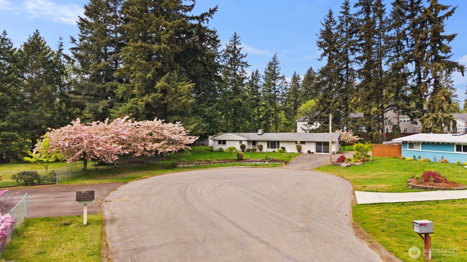 15420 Southeast 144th Place Renton, WA 98059 - Photo 2 of 37