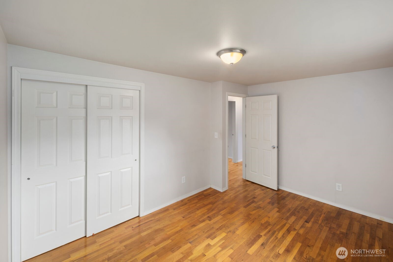 15420 Southeast 144th Place Renton, WA 98059 - Photo 23 of 37