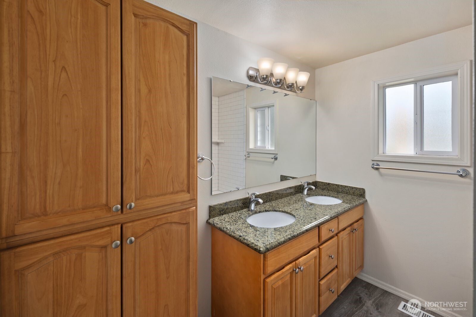 15420 Southeast 144th Place Renton, WA 98059 - Photo 25 of 37