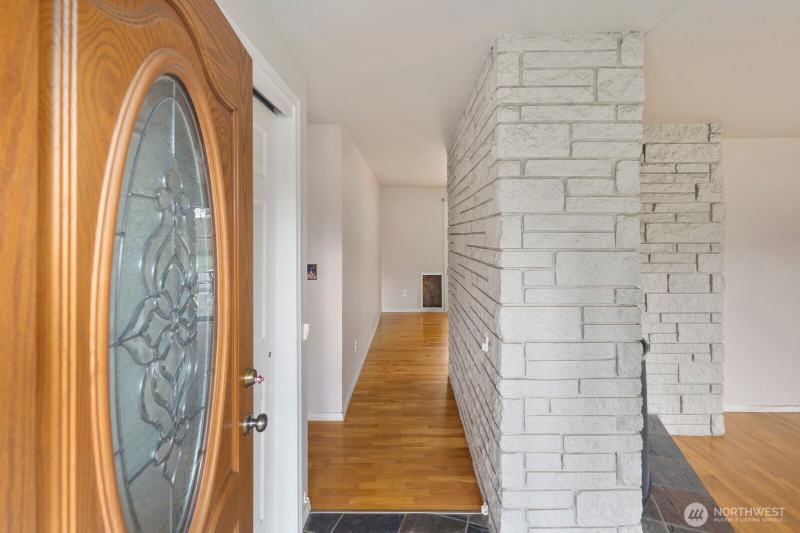 15420 Southeast 144th Place Renton, WA 98059 - Photo 6 of 37