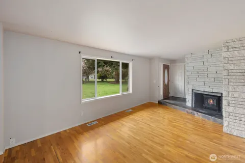 a view of empty room