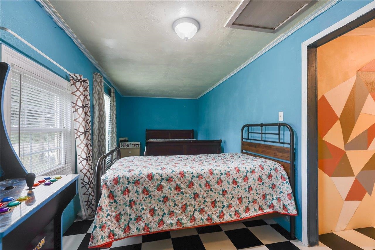 698 Liberty Road, Unit 2 Quincy, FL 32351 - Photo 1 of 56