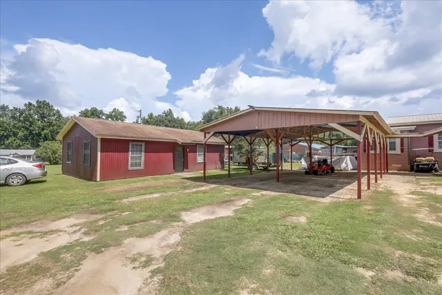 $280,000 | 698 Liberty Road, Unit 2, Quincy, FL 32351