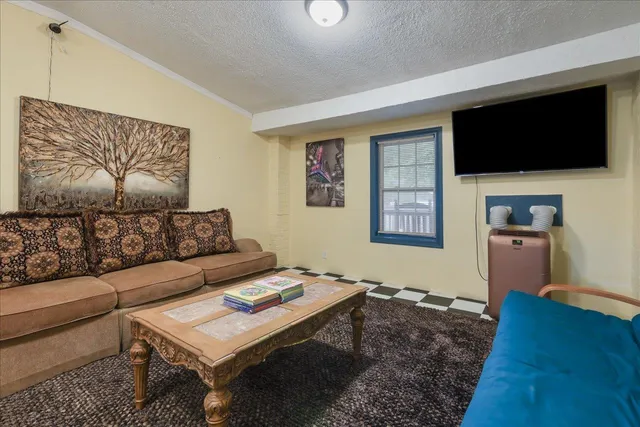 $280,000 | 698 Liberty Road, Unit 2, Quincy, FL 32351