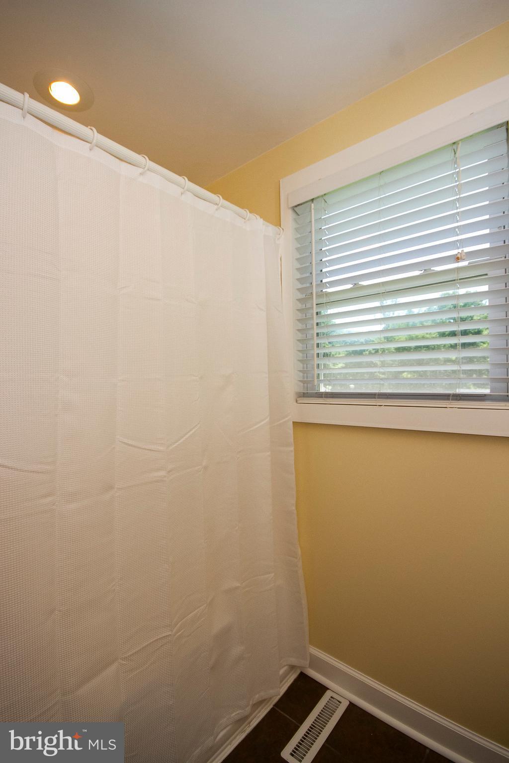 2803 Harford Road Fallston, MD 21047 - Photo 20 of 27 Bath
