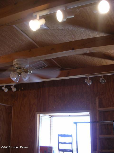 5119 Terry Road Louisville, KY 40216 - Photo 34 of 35 41