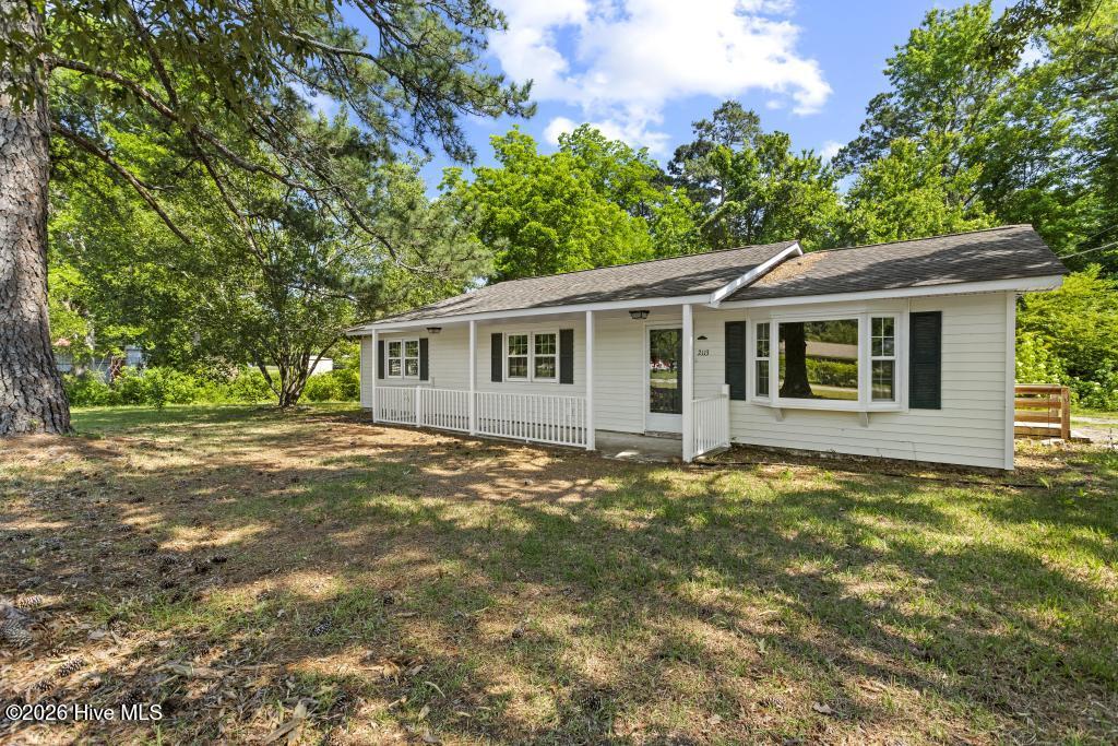 2113 North Parker Road Jacksonville, NC 28546 - Photo 1 of 40 425A3681