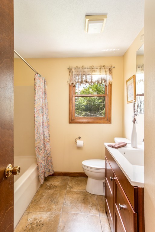9-11 Ramah Street Springfield, MA 01104 - Photo 13 of 25 Gallery Image 13