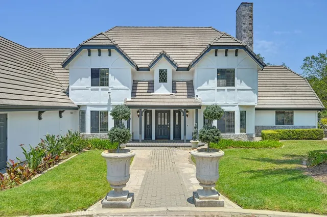 $1,699,000 | 25570 Fuerte Road, Temecula, CA 92590