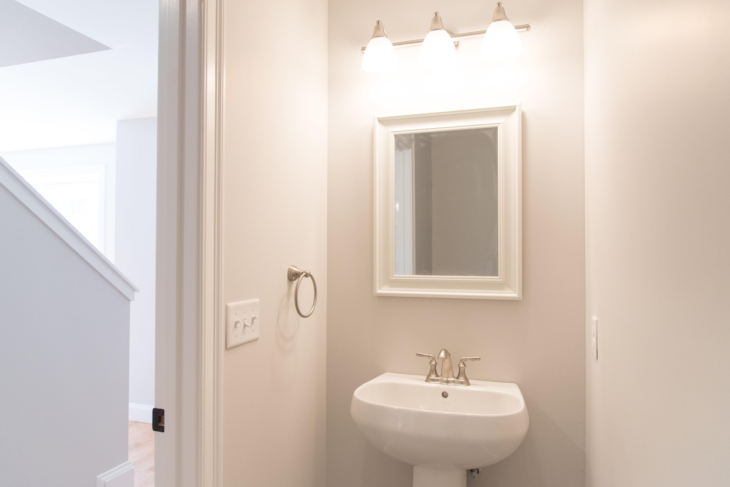 63 Longwoods Road, Unit 2 Falmouth, ME 04105 - Photo 19 of 45 63 Longwoods Rd. B-0162