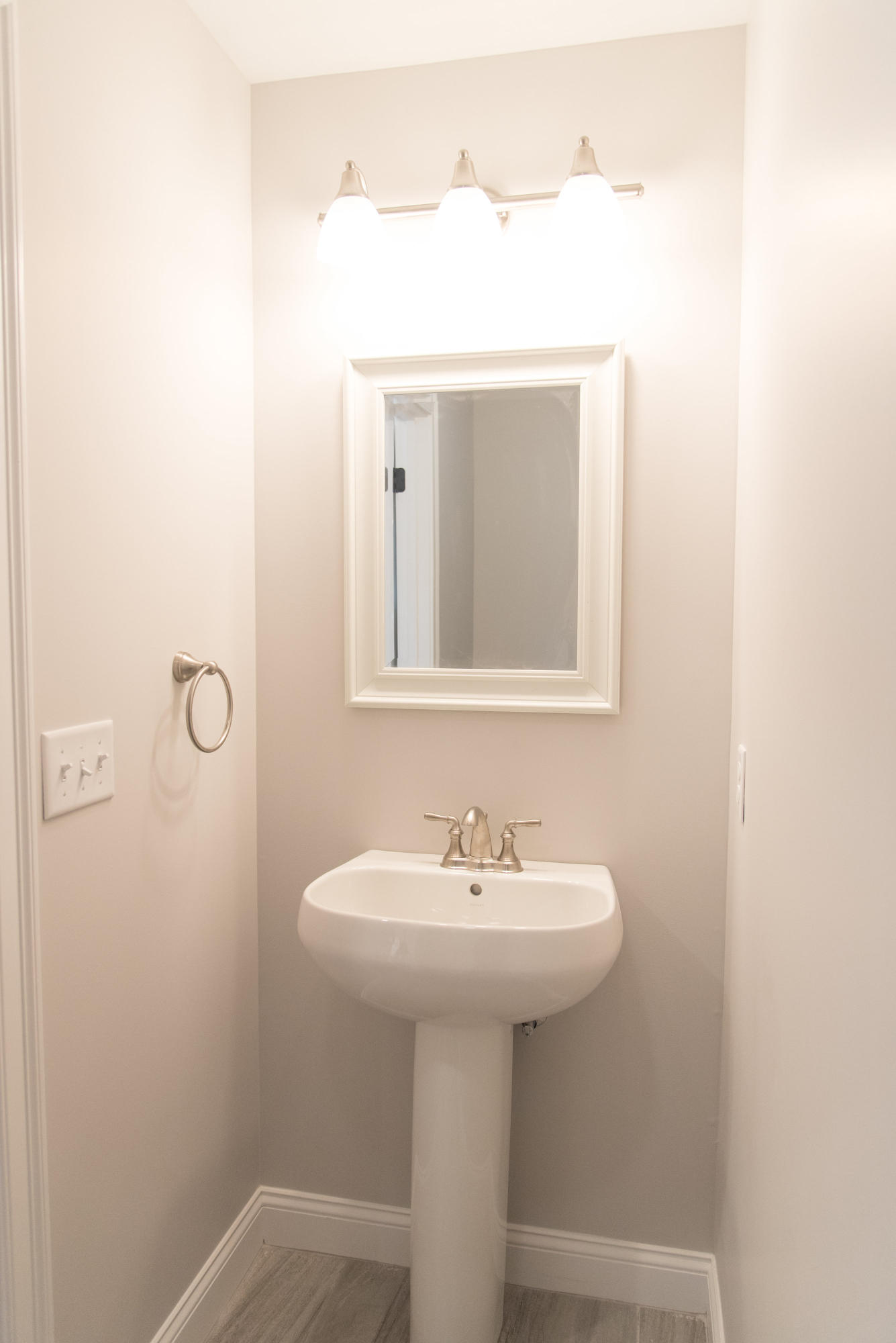 63 Longwoods Road, Unit 2 Falmouth, ME 04105 - Photo 20 of 45 63 Longwoods Rd. B-0161