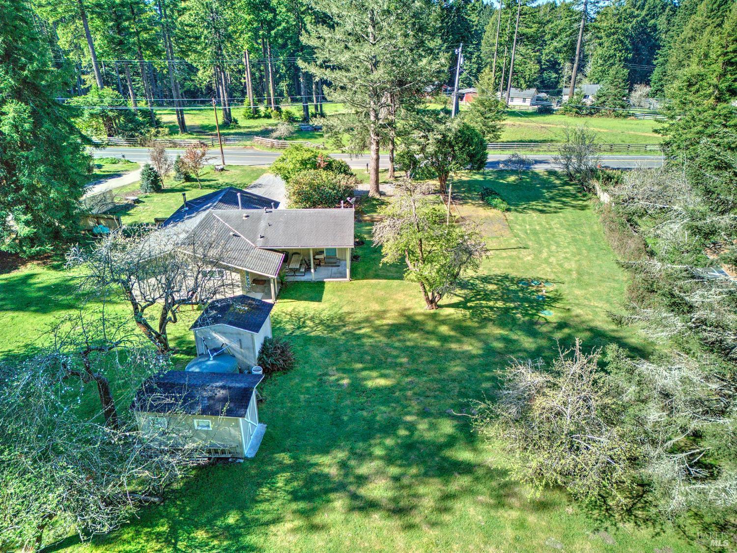 30860 Simpson Lane Fort Bragg, CA 95437 - Photo 22 of 33 a view of yard with green space