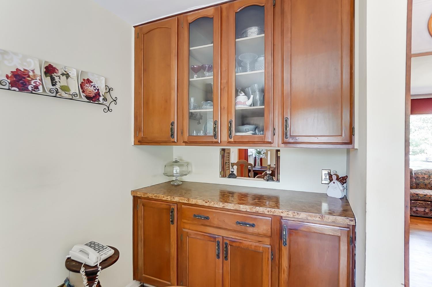 7653 Dog Trot Road Cincinnati, OH 45248 - Photo 10 of 39 Gallery Image 10